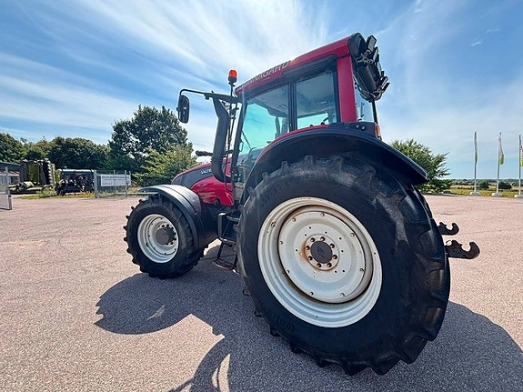 Valtra T 151 E HT 7 of 16