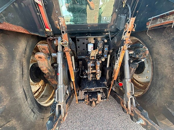 Valtra T 151 E HT 4 of 16