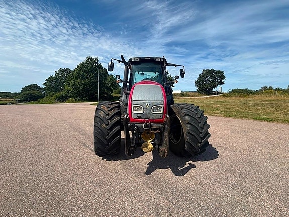 Valtra T 151 E HT 14 of 16