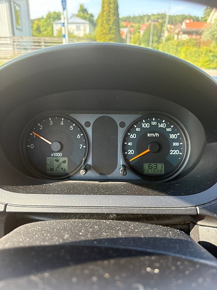 Ford Fiesta 9 of 15
