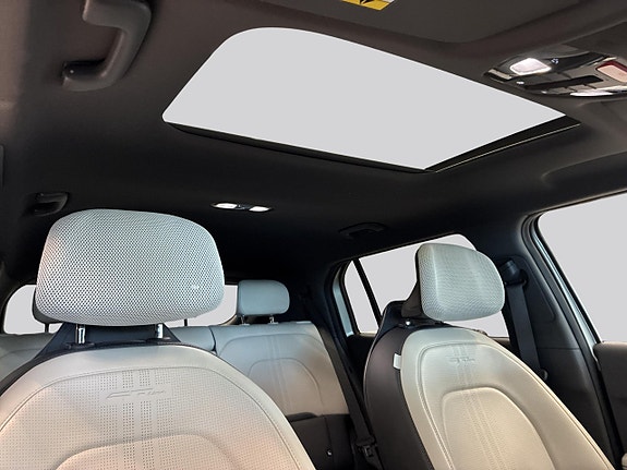 Kia EV3 12 of 30
