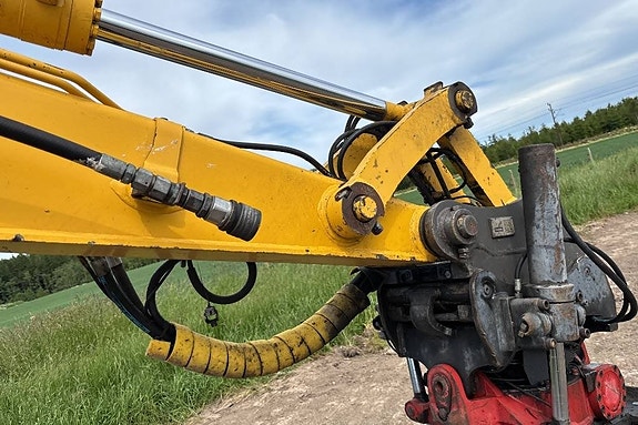 Komatsu PC 138 US-11 22 of 24