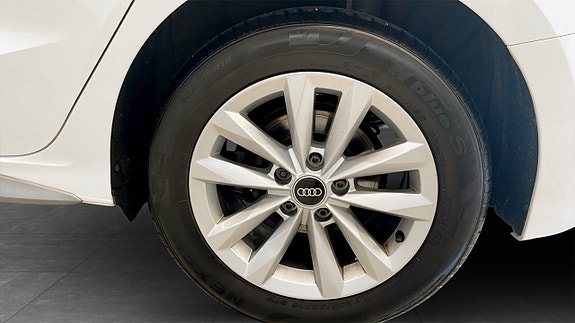Audi A3 6 of 13