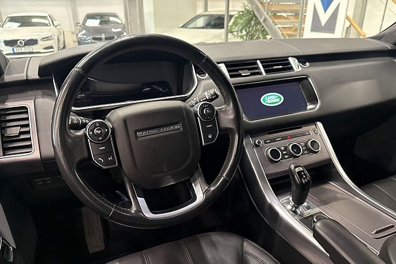 Land Rover Range Rover Sport 9 of 26