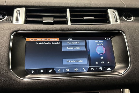 Land Rover Range Rover Sport 13 of 26