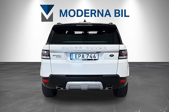 Land Rover Range Rover Sport 5 of 26