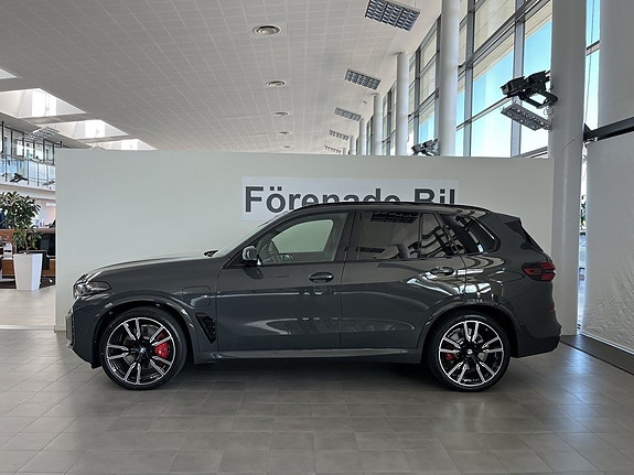 BMW X5 3 of 17