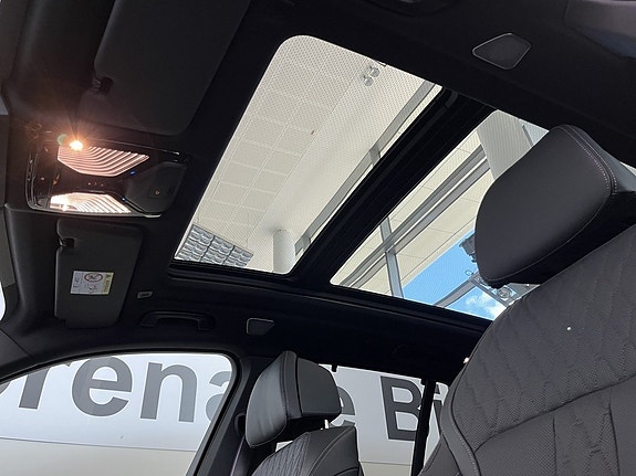 BMW X5 8 of 17