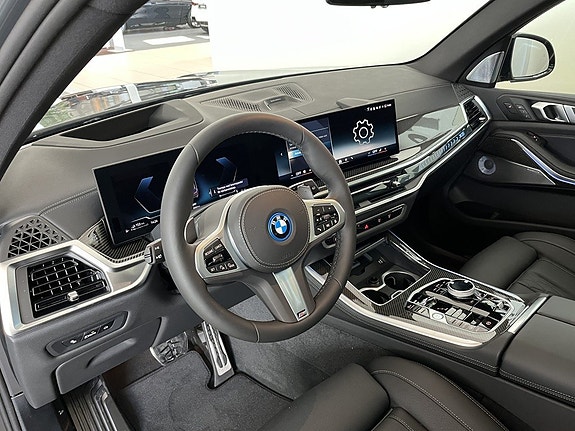 BMW X5 6 of 17