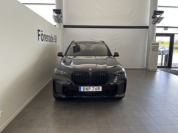 BMW X5 2 of 17