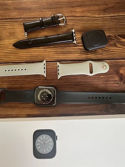 Apple Apple Watch Series 8 45mm GPS + Cellular (Midnight Aluminum) + Tillbehör