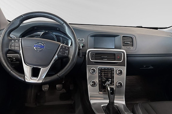 Volvo V60 9 of 26