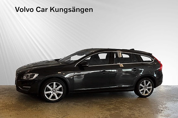 Volvo V60 3 of 26