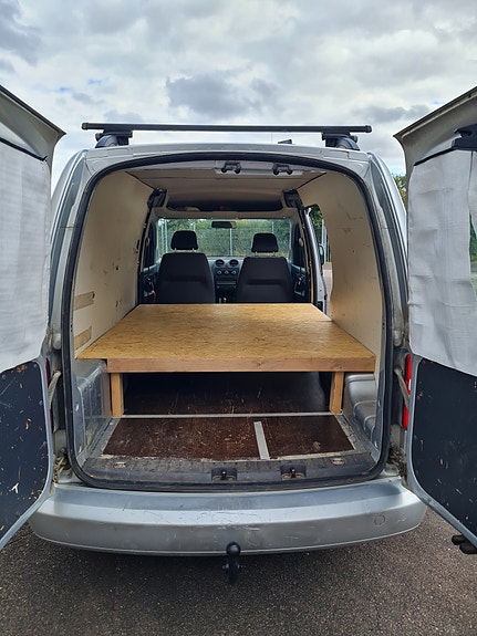 Volkswagen Caddy Maxi 5 of 5