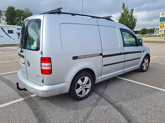 Volkswagen Caddy Maxi 4 of 5