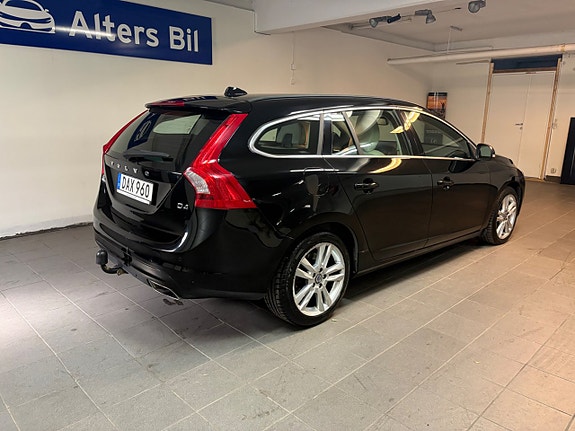 Volvo V60 7 of 14