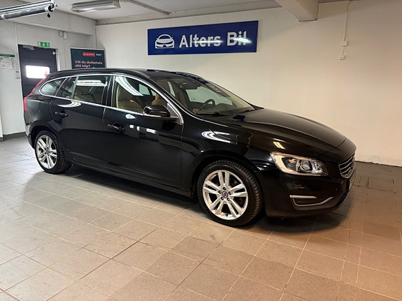 Volvo V60 8 of 14