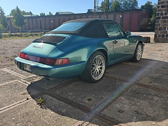 Porsche 911 26 of 28