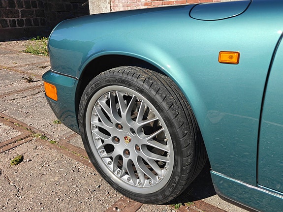 Porsche 911 16 of 28