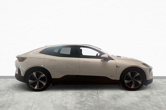 Polestar 4 4 of 30