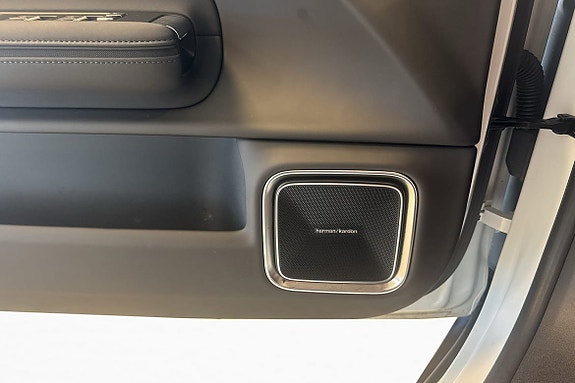 Polestar 4 23 of 30