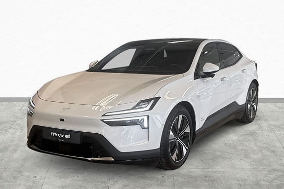 Polestar 4 7 of 30