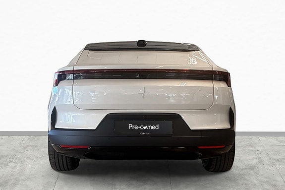 Polestar 4 5 of 30