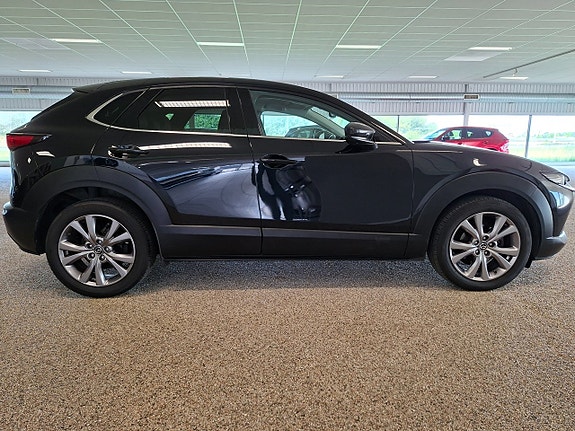 Mazda CX-30 5 of 10