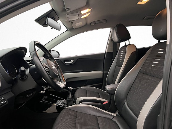 Kia Stonic 12 of 24