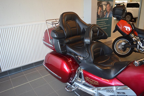 Honda Powersports GL1800A Gold Wing 1.8 6 of 16