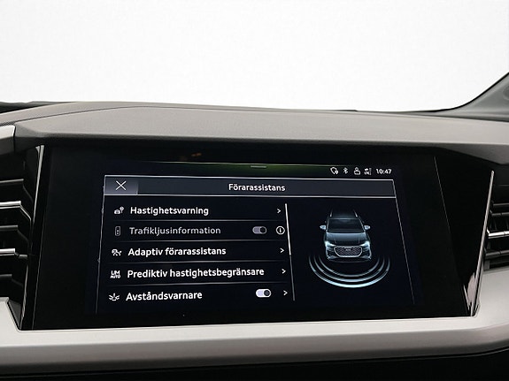 Audi Q4 e-tron 17 of 30