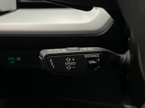 Audi Q4 e-tron 24 of 30
