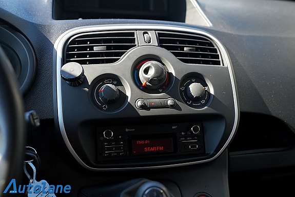 Renault Kangoo Express 17 of 19