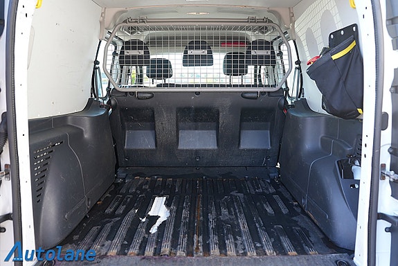 Renault Kangoo Express 19 of 19