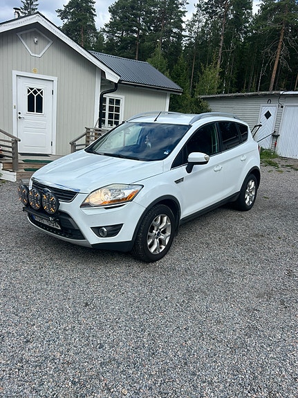 Ford Kuga 3 of 5