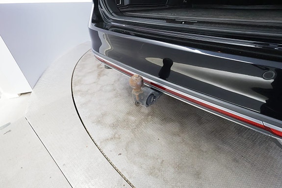 Volkswagen Passat Alltrack 10 of 27