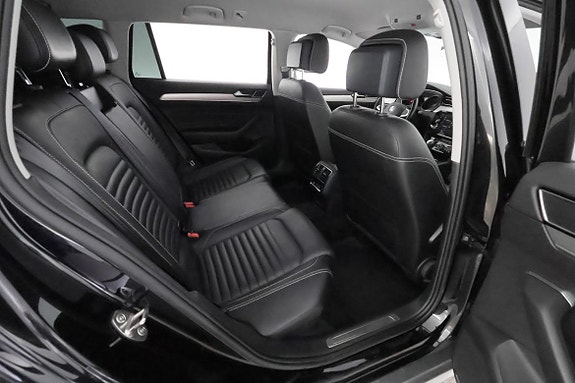 Volkswagen Passat Alltrack 20 of 27