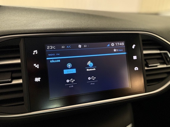 Peugeot 308 18 of 25