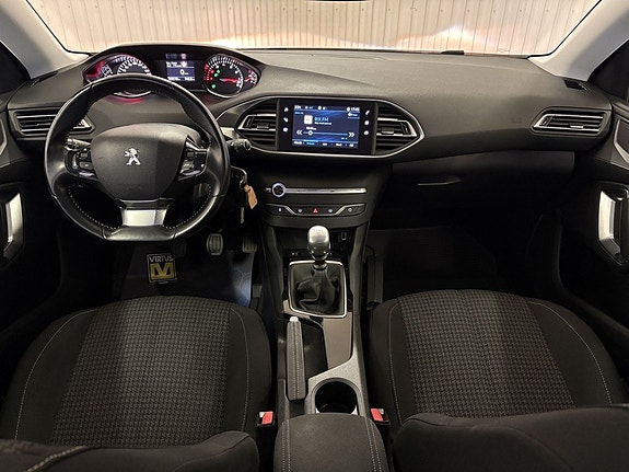 Peugeot 308 12 of 25