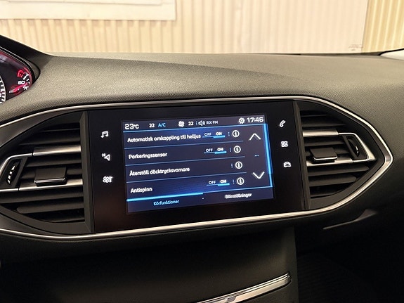 Peugeot 308 17 of 25