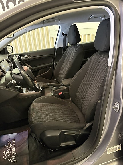 Peugeot 308 9 of 25