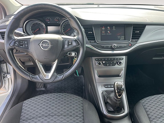Opel Astra 11 of 26