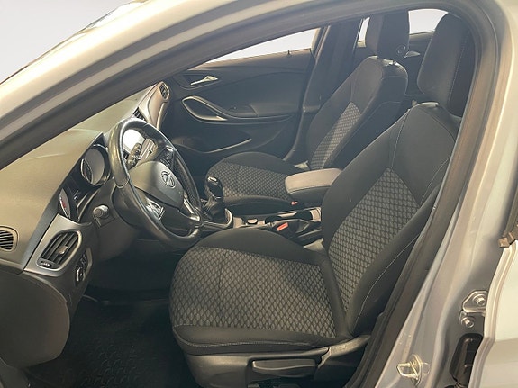 Opel Astra 10 of 26