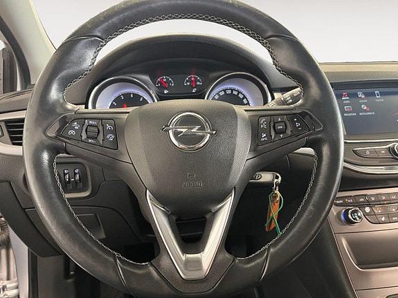Opel Astra 14 of 26