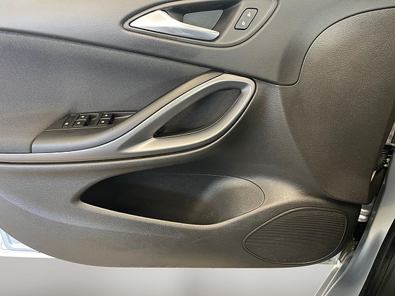 Opel Astra 24 of 26