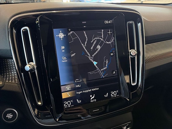 Volvo XC40 14 of 17
