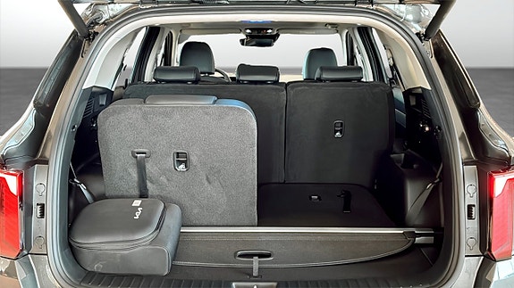 Kia Sorento 5 of 20