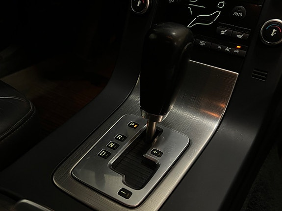 Volvo V70 23 of 28