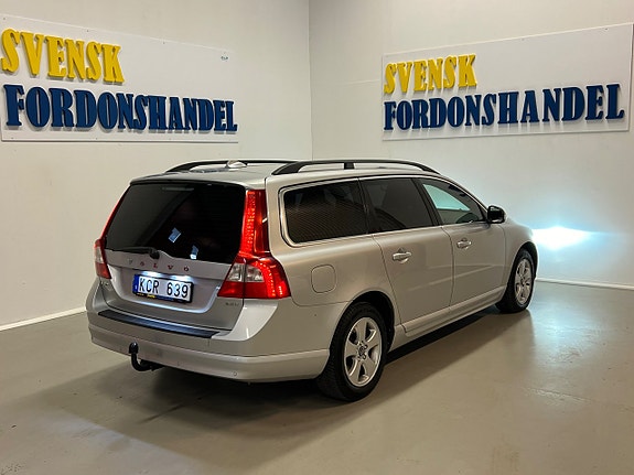 Volvo V70 6 of 28