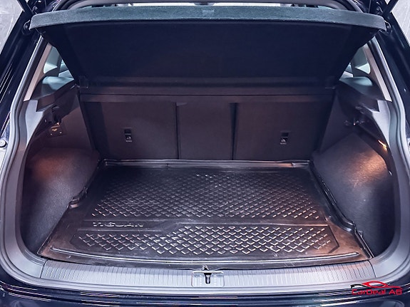 Volkswagen Tiguan 17 of 28